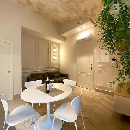 Dimore Garibaldi - Puglia Mia Apartments Monopoli Exteriör bild