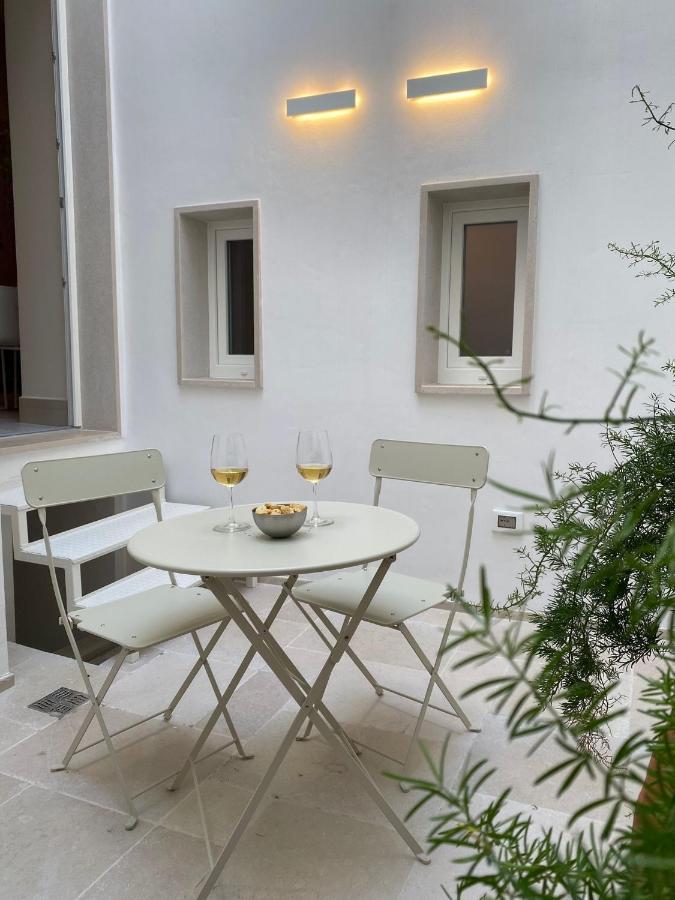 Dimore Garibaldi - Puglia Mia Apartments Monopoli Exteriör bild