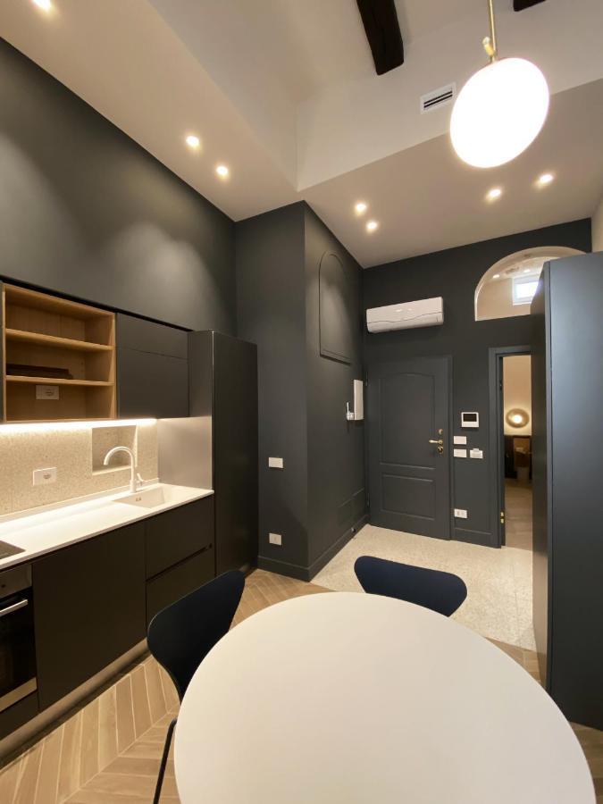 Dimore Garibaldi - Puglia Mia Apartments Monopoli Exteriör bild